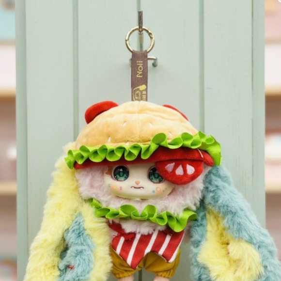 BABY THREE Accessories - BABY THREE NOLI Yummy Log - Single Blind Box Rip- No Cancels